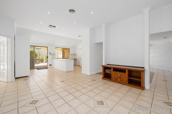 Listing image for 5 Yindana Entrance, CANNING VALE  WA  6155