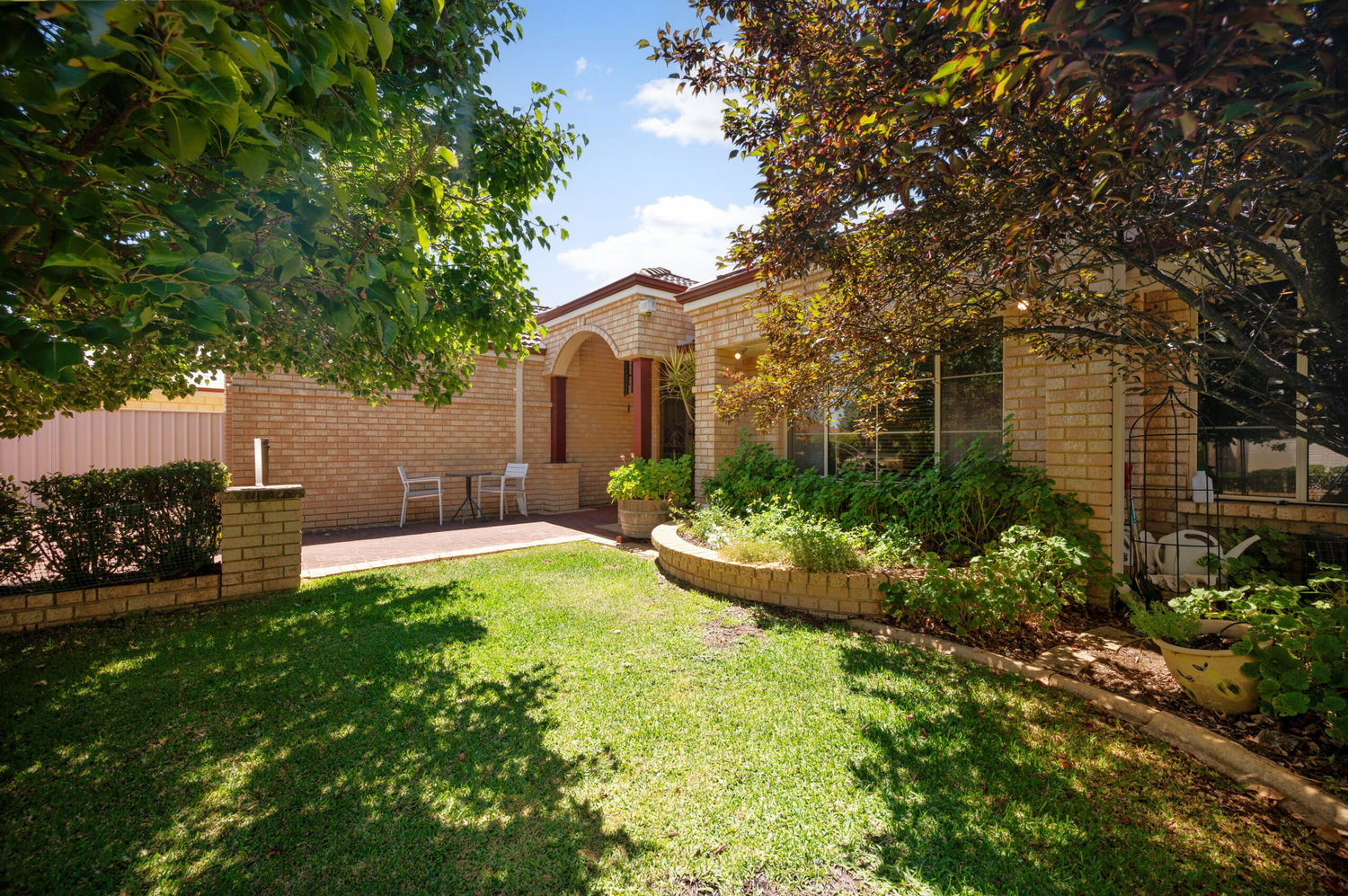 Listing image for 6 Luton Court, CANNING VALE  WA  6155