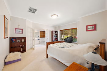 Listing image for 6 Luton Court, CANNING VALE  WA  6155