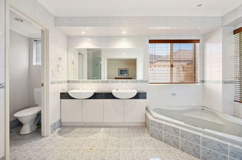 Listing image for 6 Luton Court, CANNING VALE  WA  6155