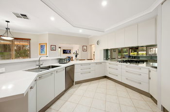 Listing image for 6 Luton Court, CANNING VALE  WA  6155