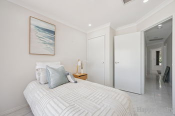 Listing image for 12 Dowarn Green, CANNING VALE  WA  6155