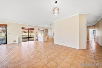 Listing image for 2 Bartlett Way, CANNING VALE  WA  6155