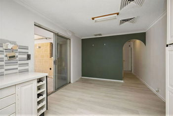 Listing image for 4 Mercer Place, THORNLIE  WA  6108