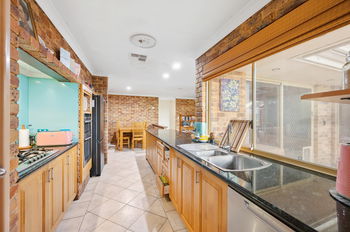 Listing image for 45 Pioneer Drive, THORNLIE  WA  6108