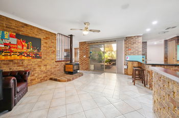 Listing image for 45 Pioneer Drive, THORNLIE  WA  6108