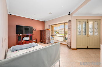 Listing image for 11 Lincoln Place, CANNING VALE  WA  6155