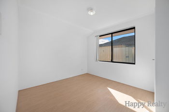 Listing image for 35 Shreeve Road, CANNING VALE  WA  6155