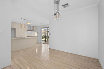 Listing image for 26 Middle Parkway, CANNING VALE  WA  6155