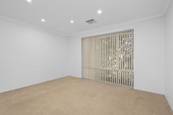 Listing image for 26 Middle Parkway, CANNING VALE  WA  6155