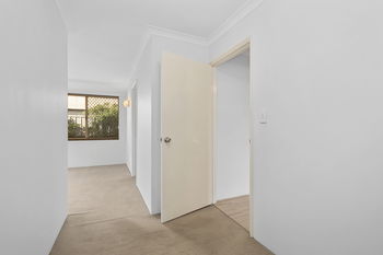 Listing image for 26 Middle Parkway, CANNING VALE  WA  6155