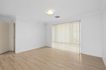 Listing image for 26 Middle Parkway, CANNING VALE  WA  6155