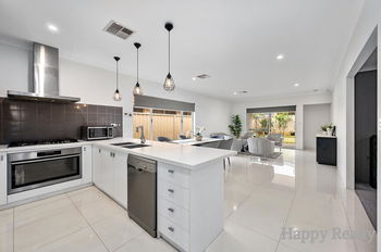 Listing image for 31 O'Connor Loop, CANNING VALE  WA  6155