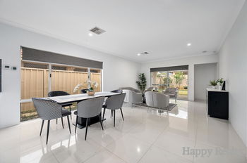 Listing image for 31 O'Connor Loop, CANNING VALE  WA  6155
