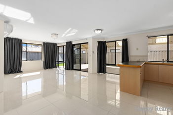 Listing image for 7 Daniel Drive, CANNING VALE  WA  6155