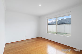 Listing image for 25 Orkney Crescent, CANNING VALE  WA  6155