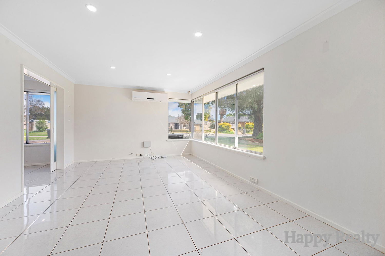 Listing image for 14 Wyville Court, HUNTINGDALE  WA  6110