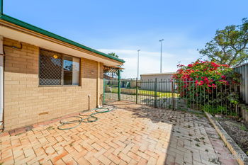 Listing image for 22 Huggins Road, THORNLIE  WA  6108