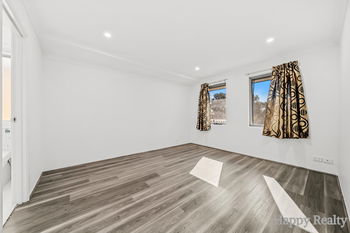 Listing image for 18 Parnell Way, CANNING VALE  WA  6155