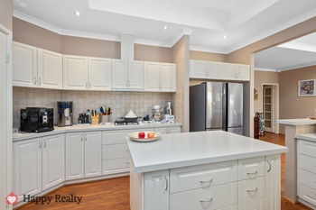 Listing image for 11 Yalgan Pass, CANNING VALE  WA  6155