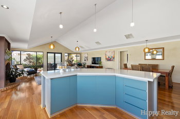 Listing image for 6 Russelia Street, CANNING VALE  WA  6155