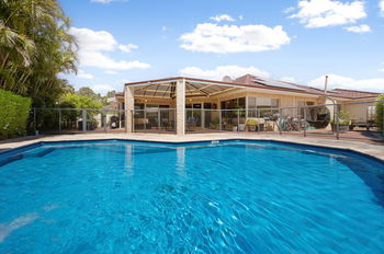 Listing image for 6 Luton Court, CANNING VALE  WA  6155