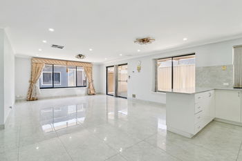 Listing image for 21 Citrus Road, CANNING VALE  WA  6155