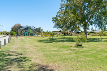Listing image for 21 Citrus Road, CANNING VALE  WA  6155