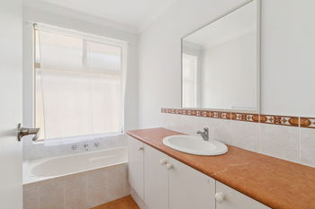 Listing image for 2 Russelia Street, CANNING VALE  WA  6155