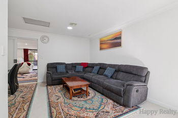 Listing image for 10 Chevalier Way, THORNLIE  WA  6108