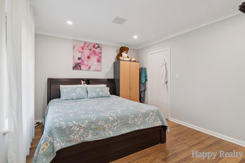 Listing image for 10 Chevalier Way, THORNLIE  WA  6108