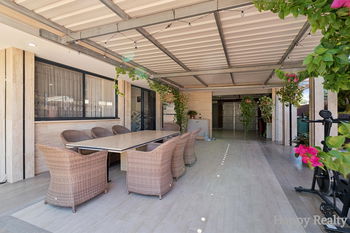 Listing image for 10 Chevalier Way, THORNLIE  WA  6108
