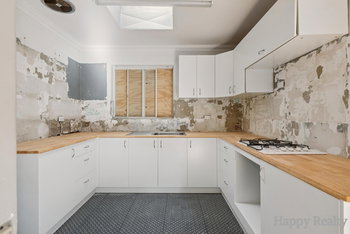 Listing image for 7 Luke Court, THORNLIE  WA  6108