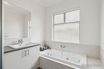 Listing image for 109 Hume Road, THORNLIE  WA  6108