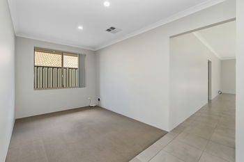 Listing image for 5 Nivea Street, BANKSIA GROVE  WA  6031