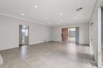 Listing image for 5 Nivea Street, BANKSIA GROVE  WA  6031