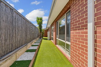 Listing image for 5 Nivea Street, BANKSIA GROVE  WA  6031