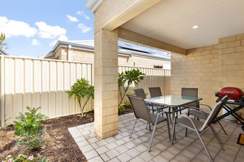 Listing image for 21 Carnation Street, CANNING VALE  WA  6155