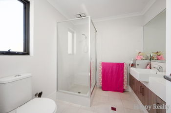 Listing image for 8/11 Piara Drive, PIARA WATERS  WA  6112