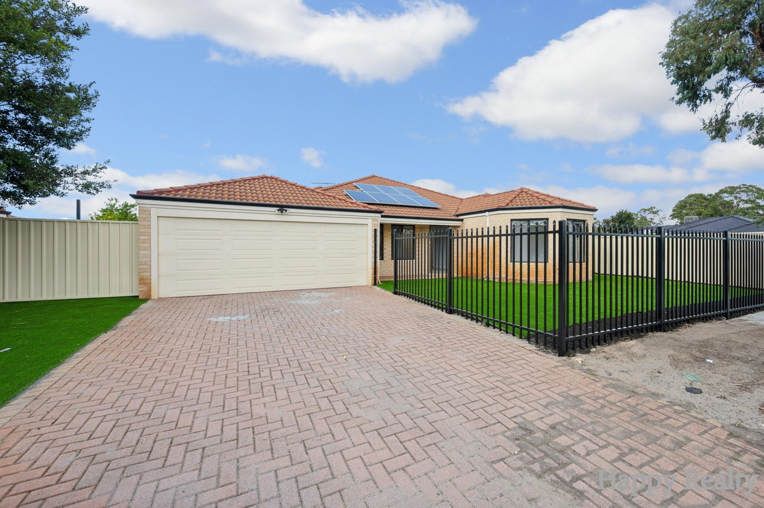 Listing image for 120 Campbell Road, CANNING VALE  WA  6155