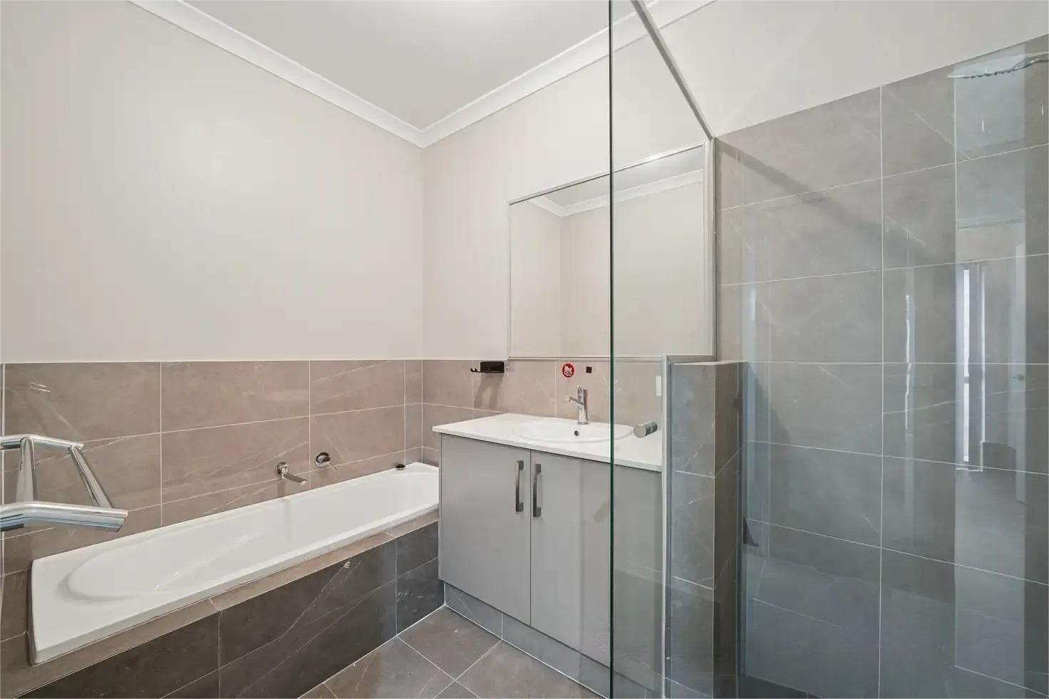 164 Lyon Road, AUBIN GROVE WA 6164, Aubin Grove - Thumbnail 6