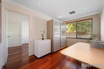 Listing image for 26 Ponderosa Loop, CANNING VALE  WA  6155