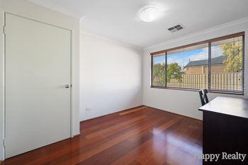 Listing image for 26 Ponderosa Loop, CANNING VALE  WA  6155