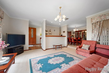 Listing image for 11 Viscount Court, THORNLIE  WA  6108