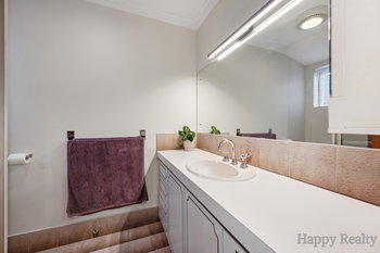 Listing image for 11 Viscount Court, THORNLIE  WA  6108