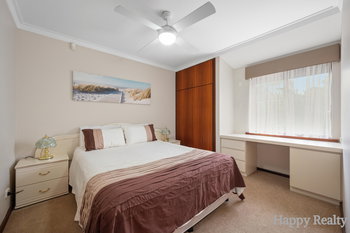 Listing image for 11 Viscount Court, THORNLIE  WA  6108