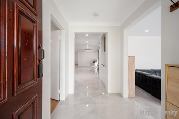 Listing image for 109 Shillington Way, THORNLIE  WA  6108