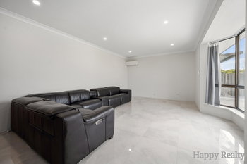 Listing image for 109 Shillington Way, THORNLIE  WA  6108