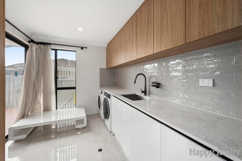 Listing image for 109 Shillington Way, THORNLIE  WA  6108