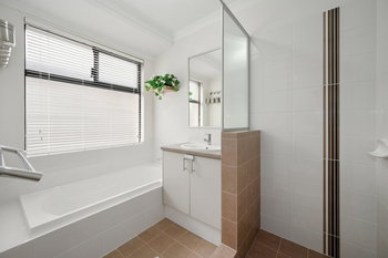 Listing image for 16 Sackler Link, PIARA WATERS  WA  6112